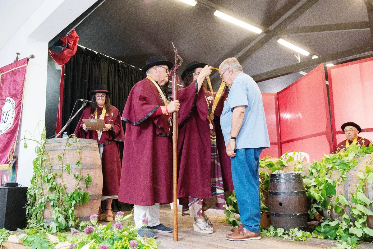 Entronizaçao Confraria Vinhos De Sico