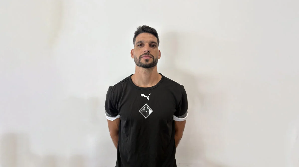Joao Oliveira Académica Reforço