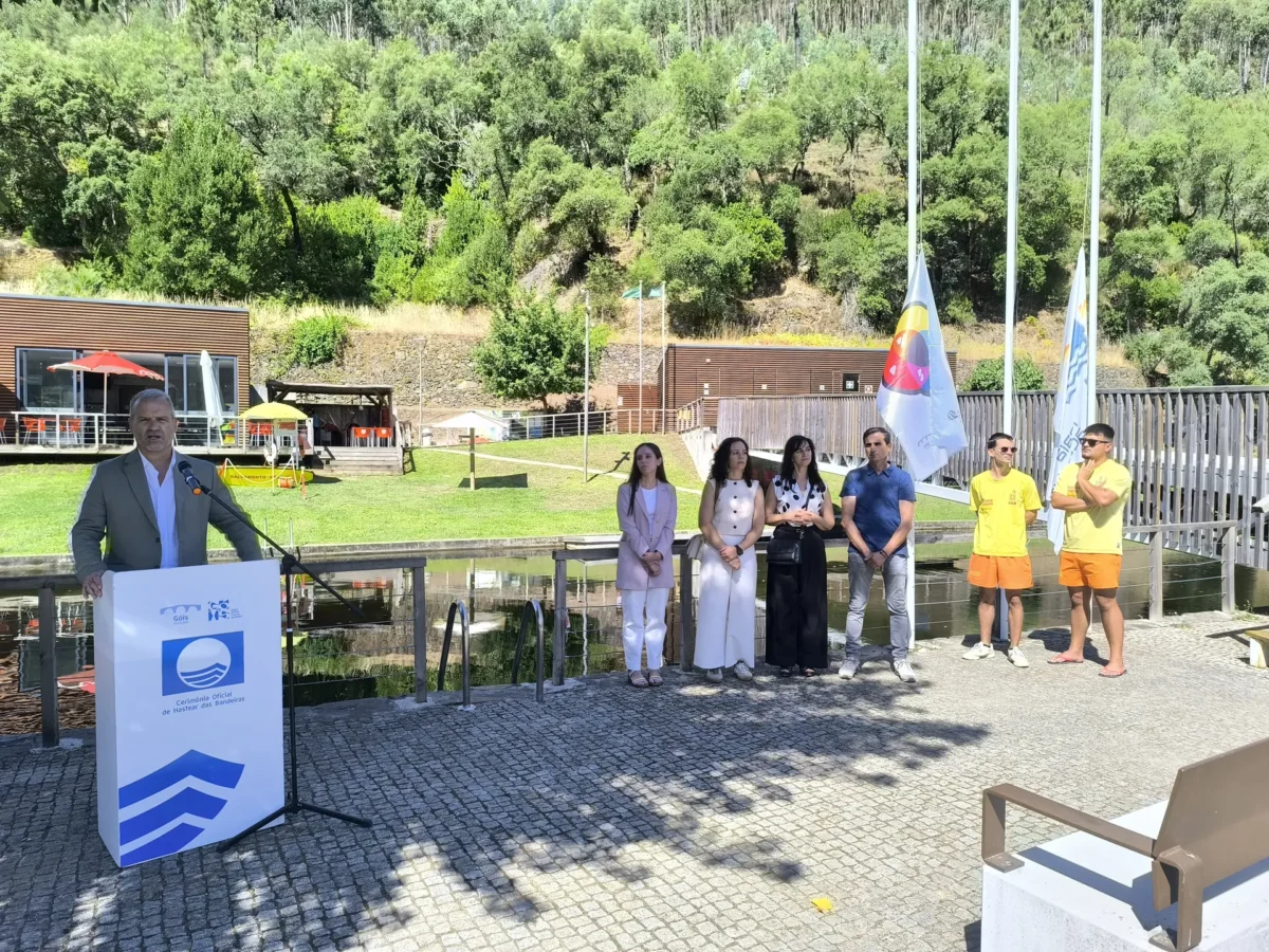 Praia Sinhel