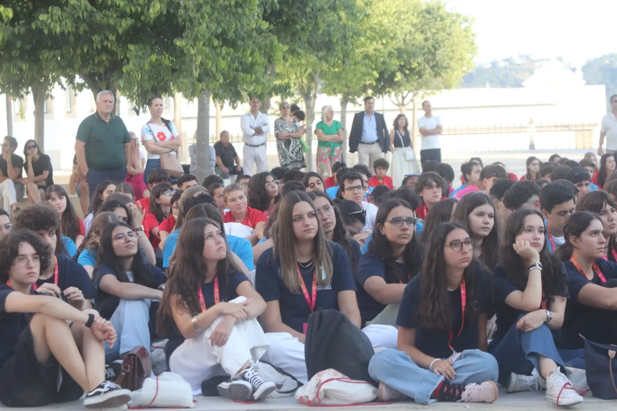 Sessão De Abertura Universidade De Verão