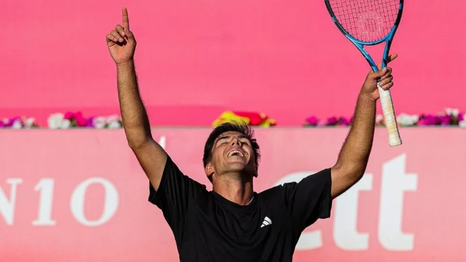 Tiago Torres Estoril Open 1